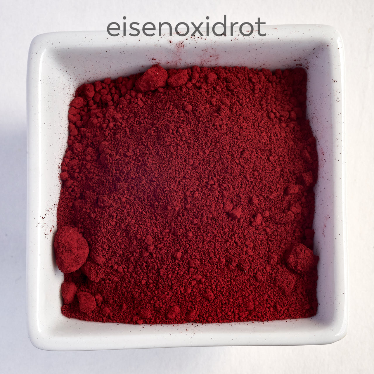 Pigment von Fesche Wand #farbe_eisenoxidrot